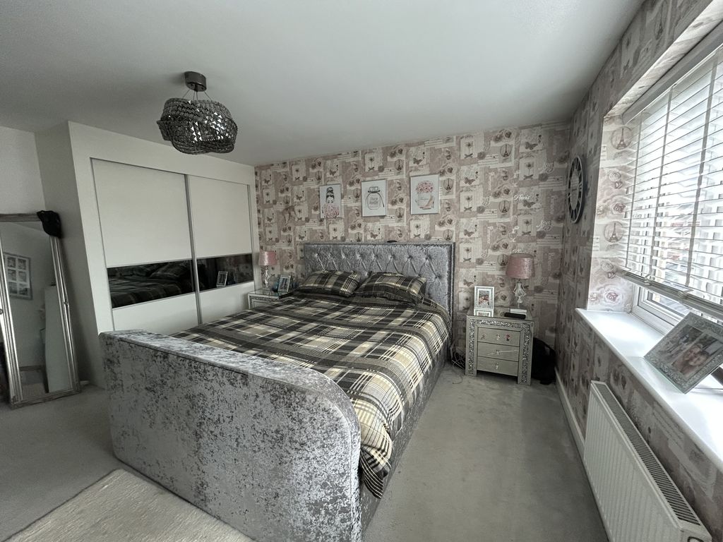 Headley Meadow Shortstown